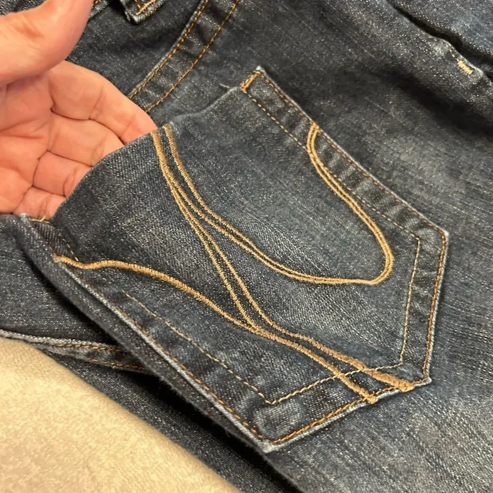 a.n.a style medium